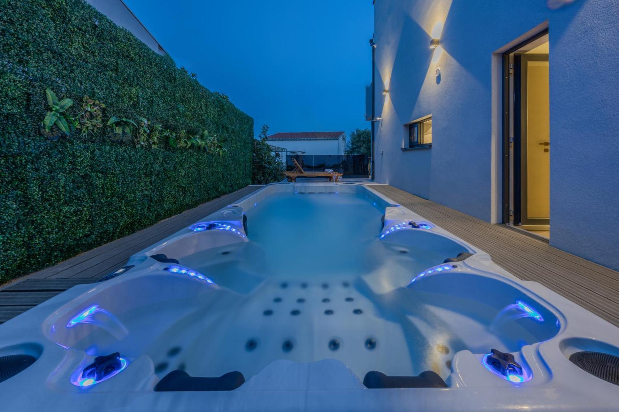 Villa Roma Sauna And Hydrotherapy Pool Trogir Extérieur photo