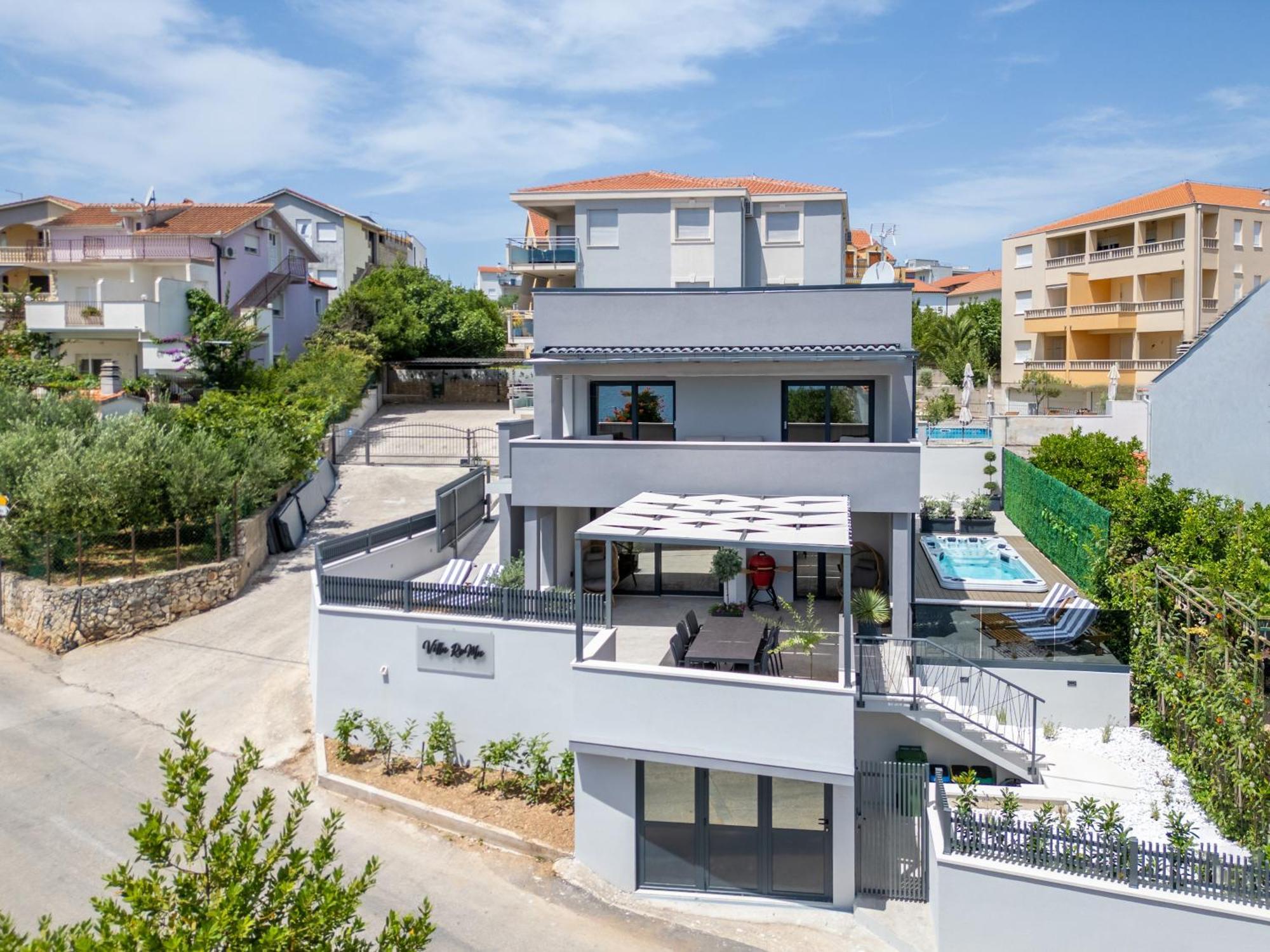 Villa Roma Sauna And Hydrotherapy Pool Trogir Extérieur photo